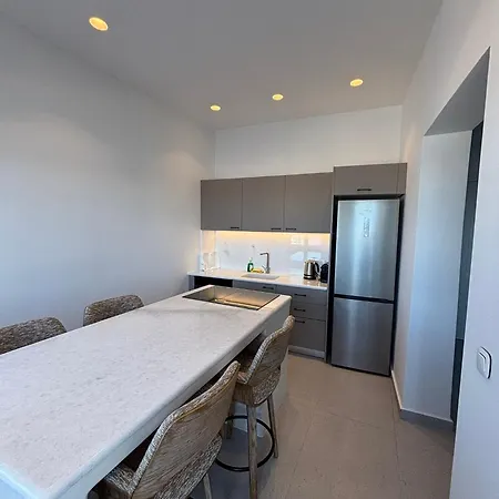 Apartment Abadeli *